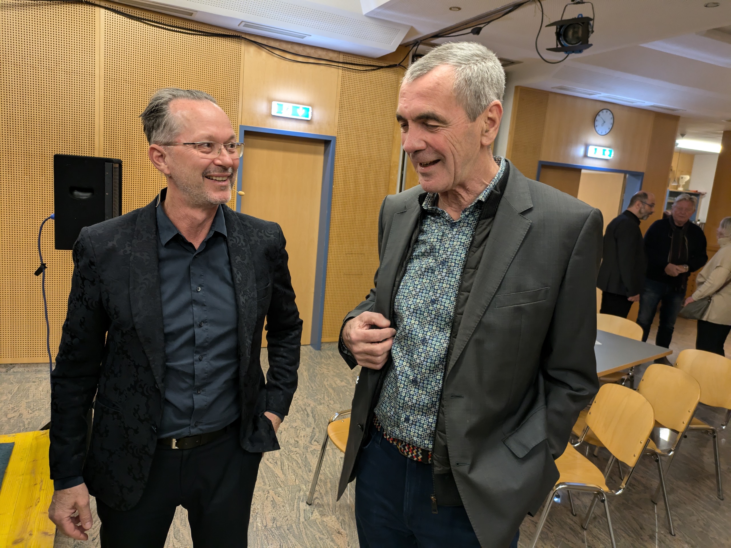 Robert Waditschatka und Didi Sattmann im Gespräch in Kreuzstetten